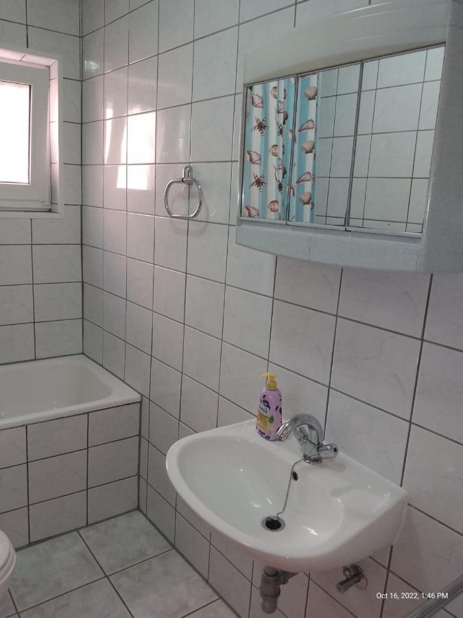 Apartman Tomic - Copacabana Beach Okrug Gornji Esterno foto